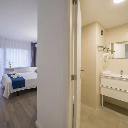 Perello Hotel 2*